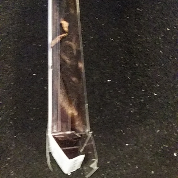 NWT HairDo Jessica Simpson 23" Wavy Extensions - Picture 4 of 7